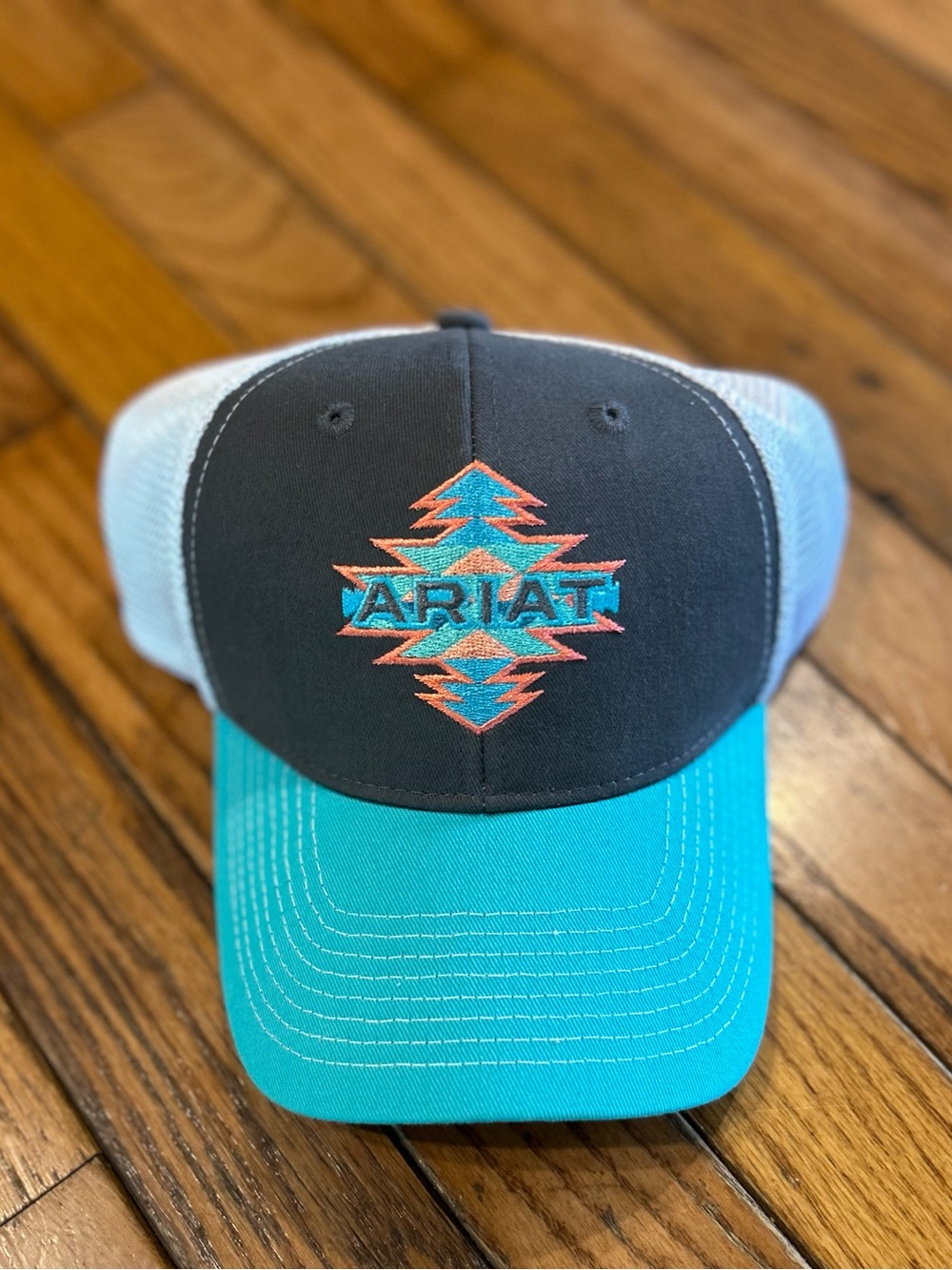 Ariat Women’s Turquoise Southwest Logo Trucker Hat Snapback OSFM
